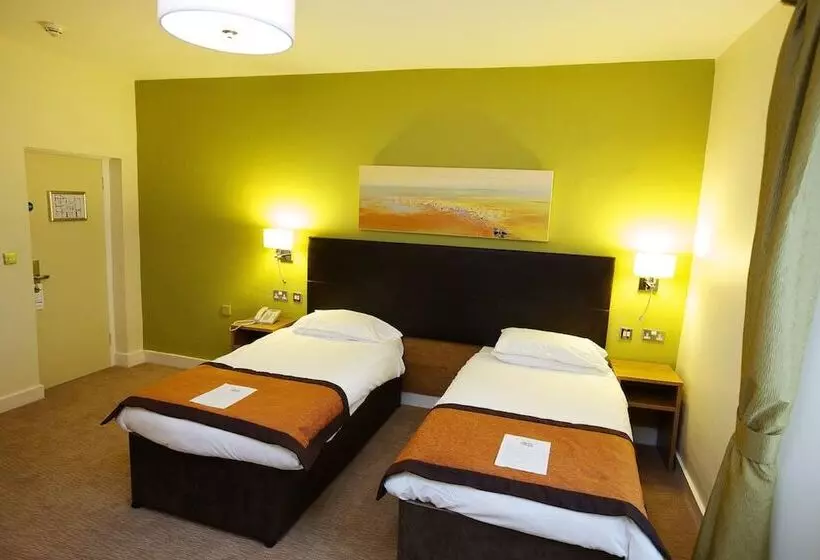 酒店 The Twelve Knights