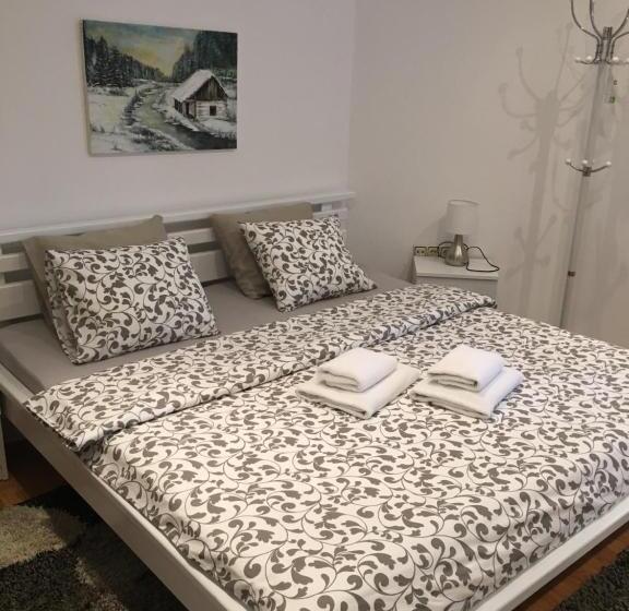 بنسيون House Zupan