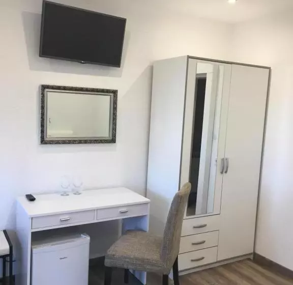 פנסיון House Zupan