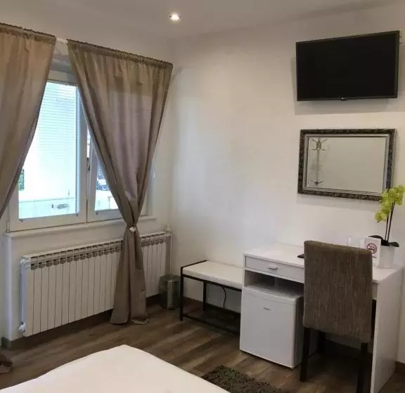 פנסיון House Zupan