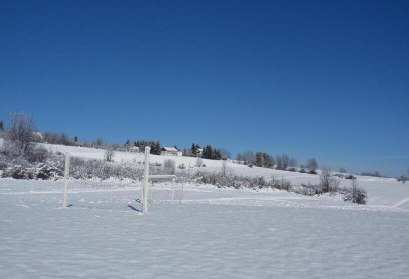 بنسيون House Zupan