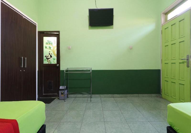 בית מלון כפרי Antik Soreang