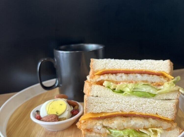 هتل Fengjia Jinrui