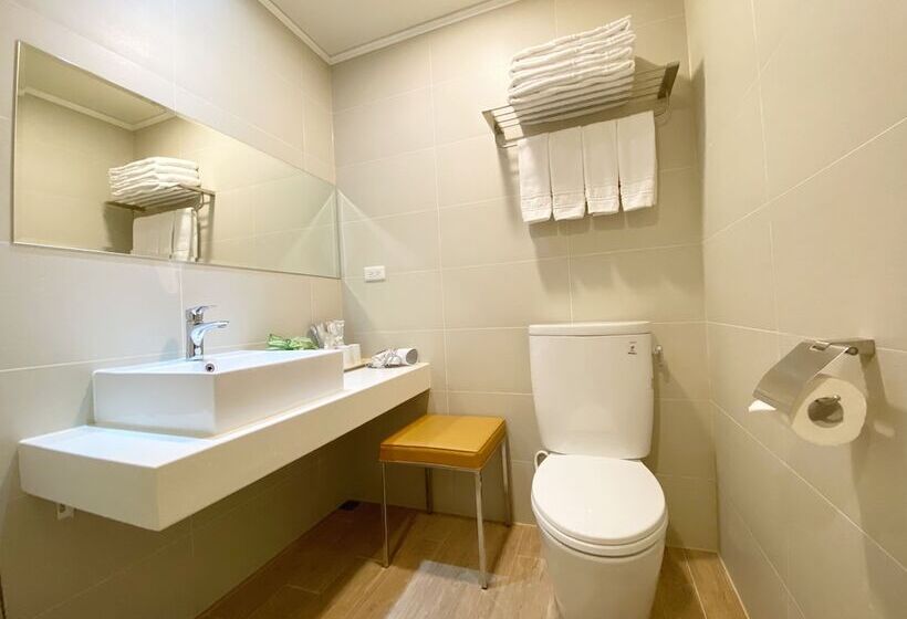 هتل Fengjia Jinrui