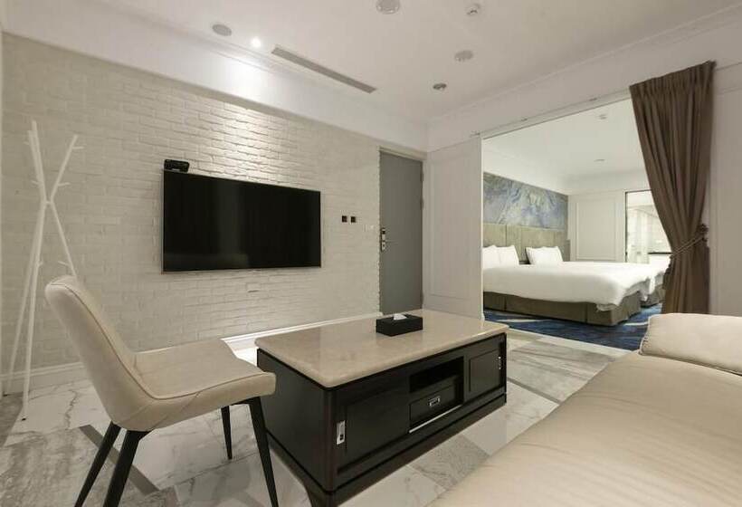 هتل Fengjia Jinrui