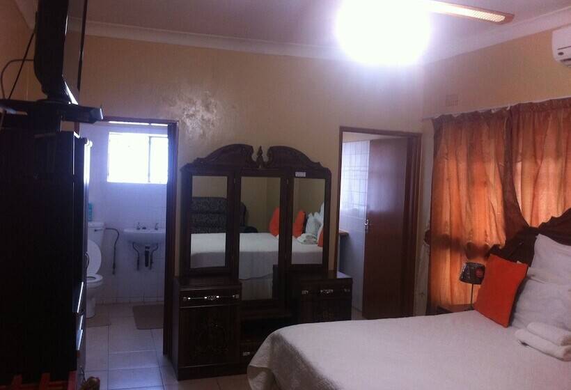 پانسیون Calvary Guest House