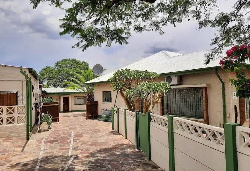 پانسیون Ramblers Self Catering Accommodation