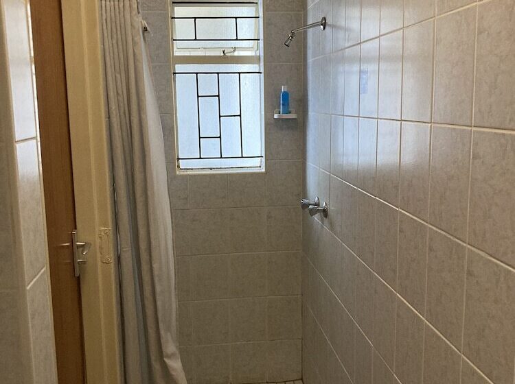 پانسیون Ramblers Self Catering Accommodation