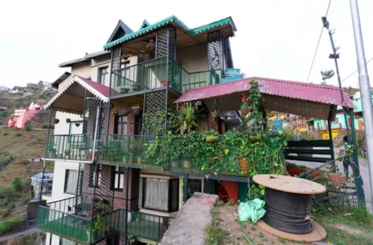 ユースホステル Kasauli Residency