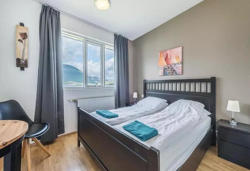 تختخواب و صبحانه Stöð Guesthouse And Apartments