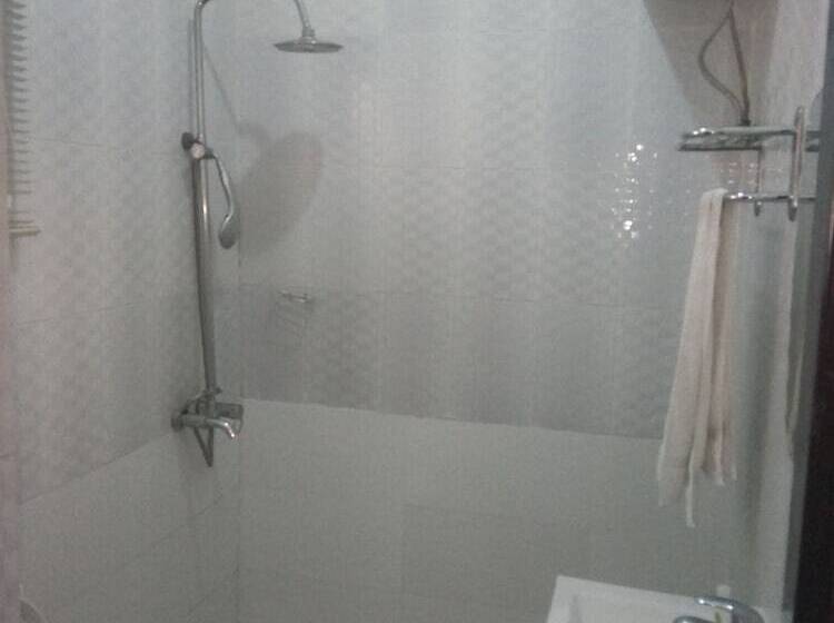 هتل Bjorne Classic Suites