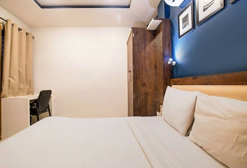 Fabhotel Shree Ram Palace