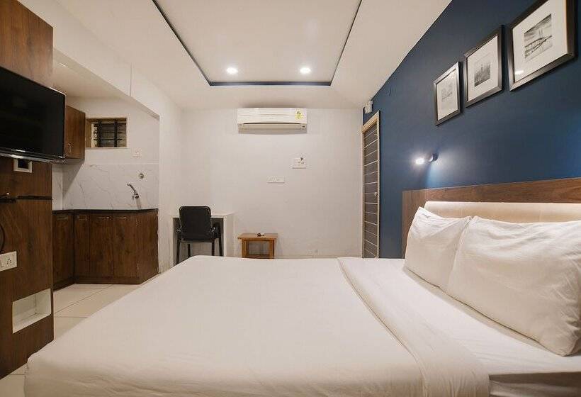 Fabhotel Shree Ram Palace