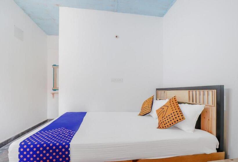 호텔 Santa Maria Near Indiranagar Metro Station