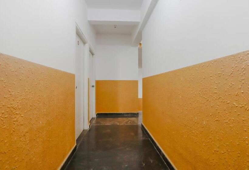 호텔 Santa Maria Near Indiranagar Metro Station