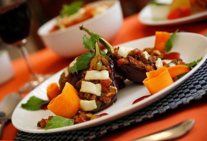 هتل Vanagleda A Boutique Guest House