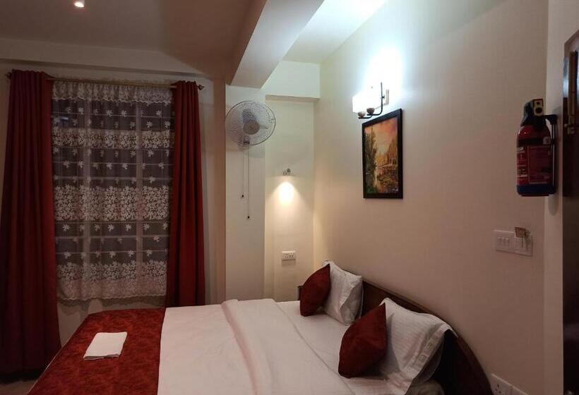 هتل Vanagleda A Boutique Guest House