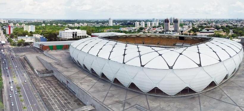 Mural Living Hotel Manaus