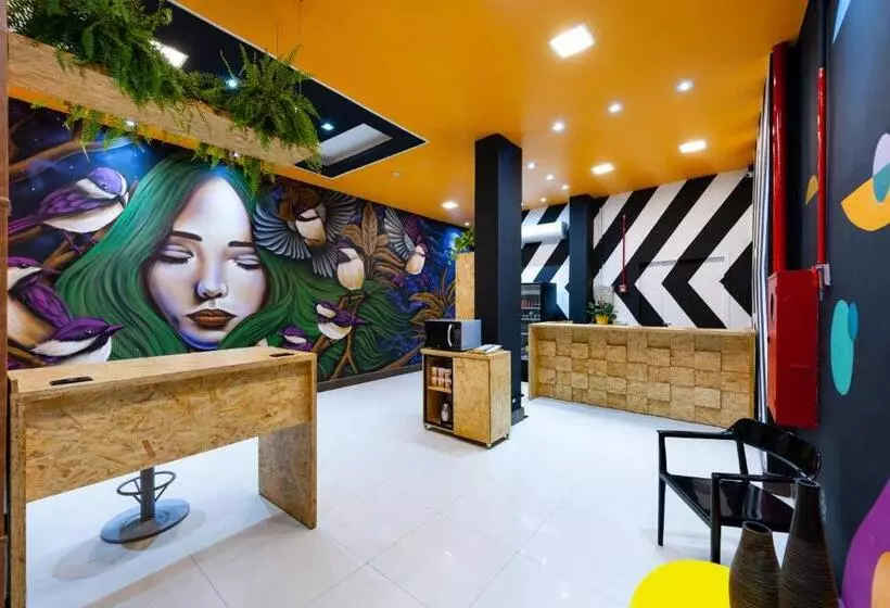 Mural Living Hotel Manaus