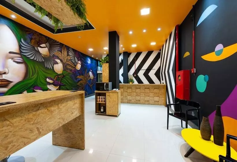 Mural Living Hotel Manaus