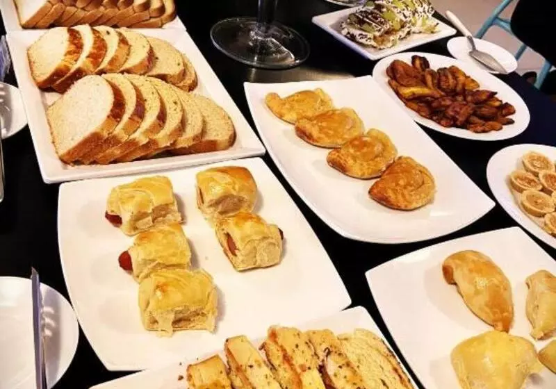 Mural Living Hotel Manaus