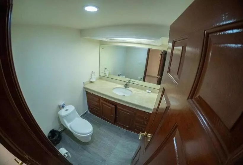 پانسیون Room In Guest Room   17 Large Room For Two People