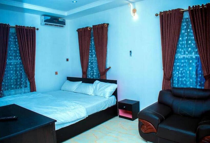 پانسیون Room In Lodge Mexiloyd Suites Queen Apartment