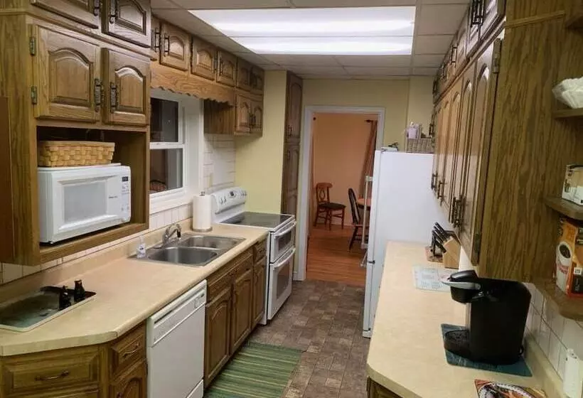 Riverside Point Resort