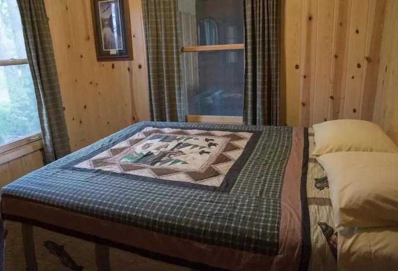 Riverside Point Resort