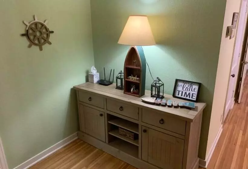 Riverside Point Resort