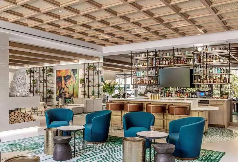 The Ray Hotel Delray Beach, Curio Collection By Hilton
