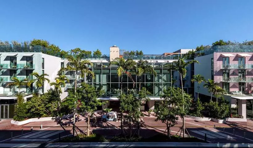 The Ray Hotel Delray Beach, Curio Collection By Hilton