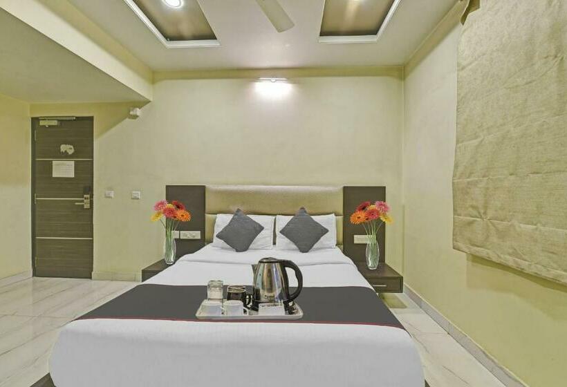 בית מלון כפרי Capital O Hotal Crb