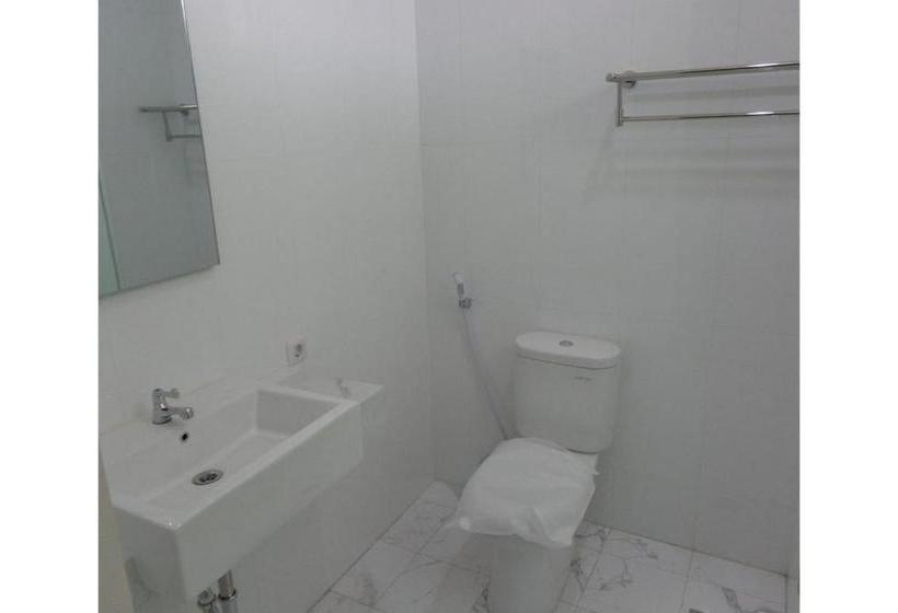 בית מלון כפרי Diva Residence Yogyakarta