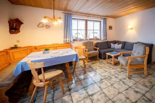 Hotelli Ferienhaus Stadlerlehen