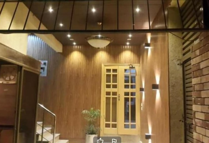 پانسیون Real Cottage Guest House