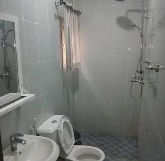 پانسیون Room In Lodge   Lois Hotel Abuja