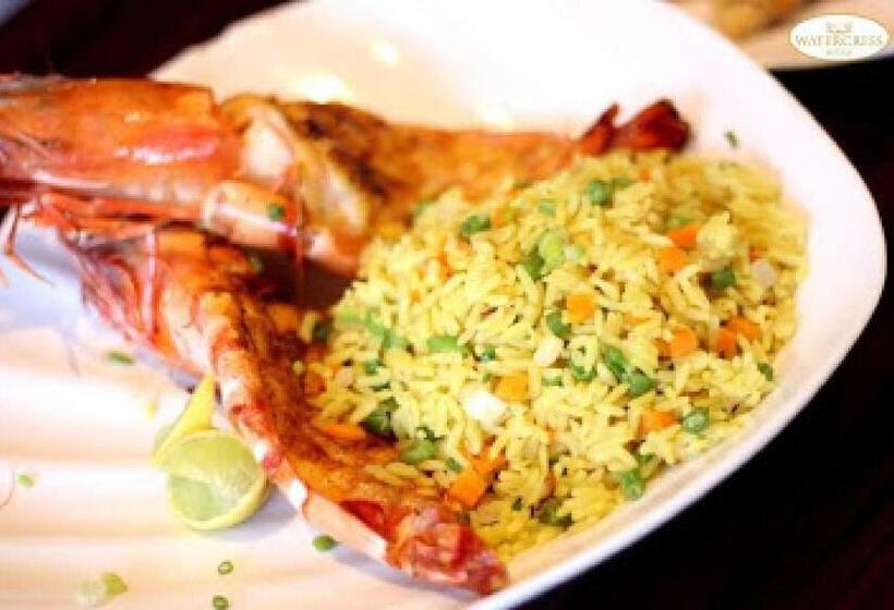 پانسیون Room In Lodge   Lois Hotel Abuja