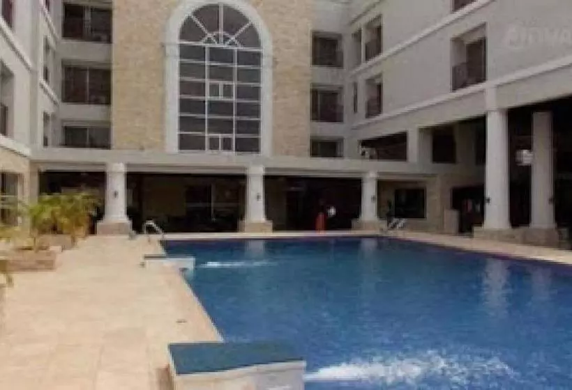 پانسیون Room In Lodge   Full Moon Hotel Owerri