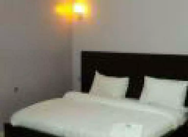 پانسیون Room In Lodge   Welcome To Habitat