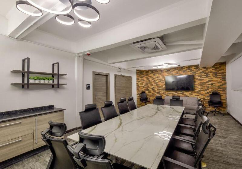 酒店 Puerto Valdes