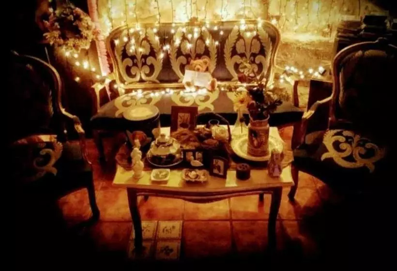 پانسیون Room In Lodge   Romantic Getaway To Cuenca At La Quinta De Malu