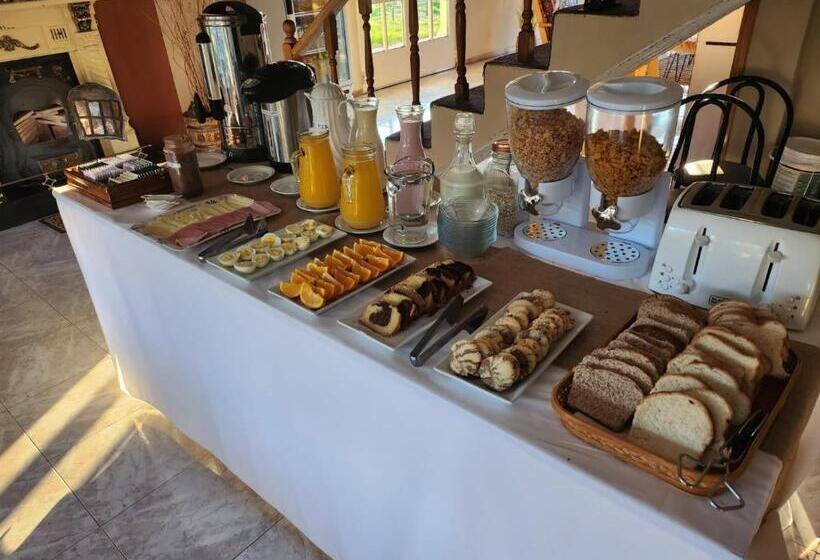 هتل Lago Del Desierto