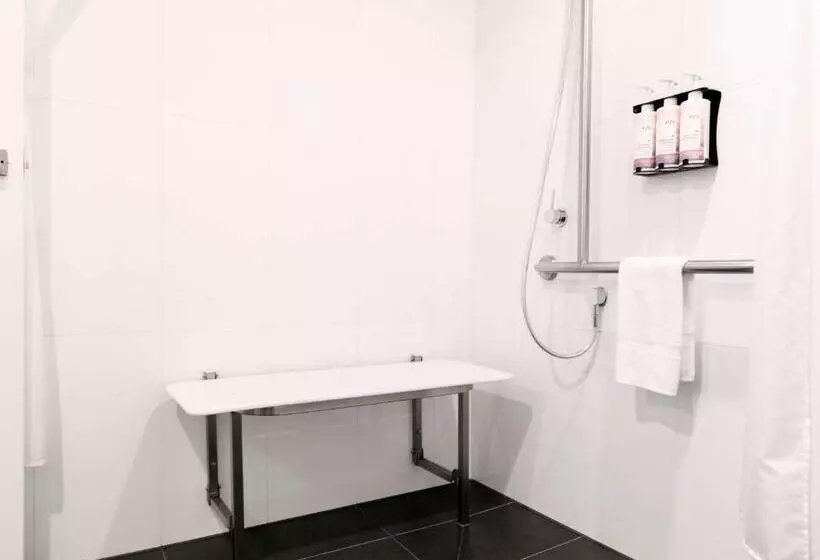 Movenpick Hotel Melbourne On Spencer