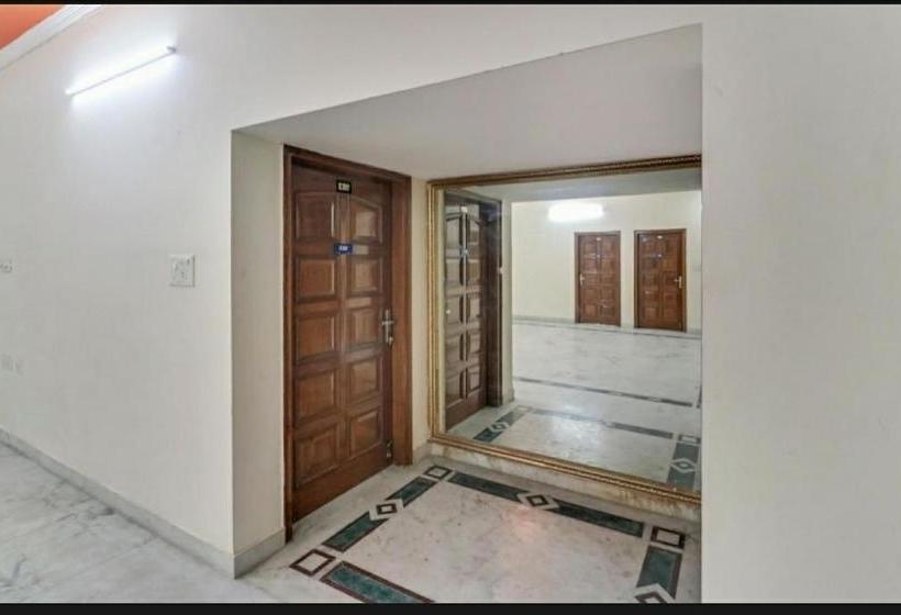 ホテル Oyo 78384 Expressway Hub