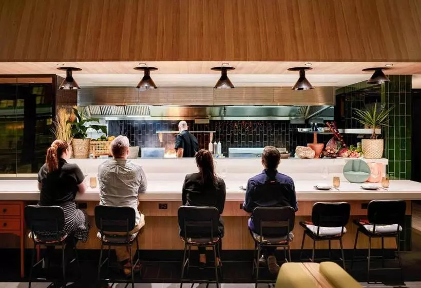 Movenpick Hotel Melbourne On Spencer