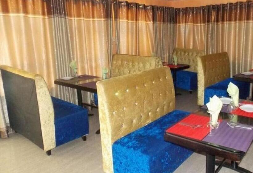 پانسیون Room In Lodge   Nest Spa And Suites