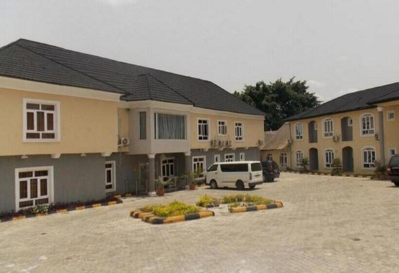 پانسیون Room In Lodge   Nest Spa And Suites