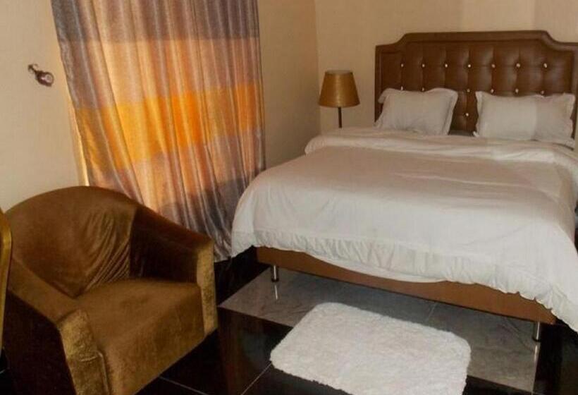 پانسیون Room In Lodge   Nest Spa And Suites