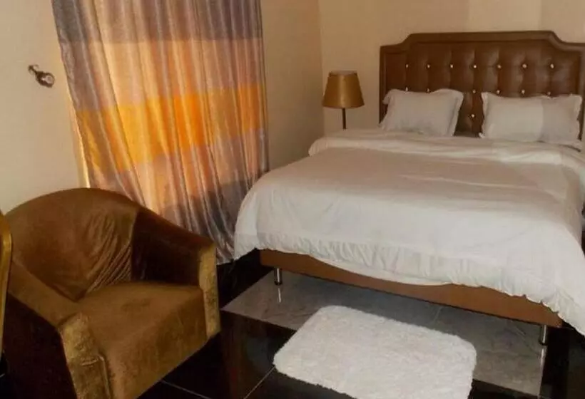 پانسیون Room In Lodge   Nest Spa And Suites